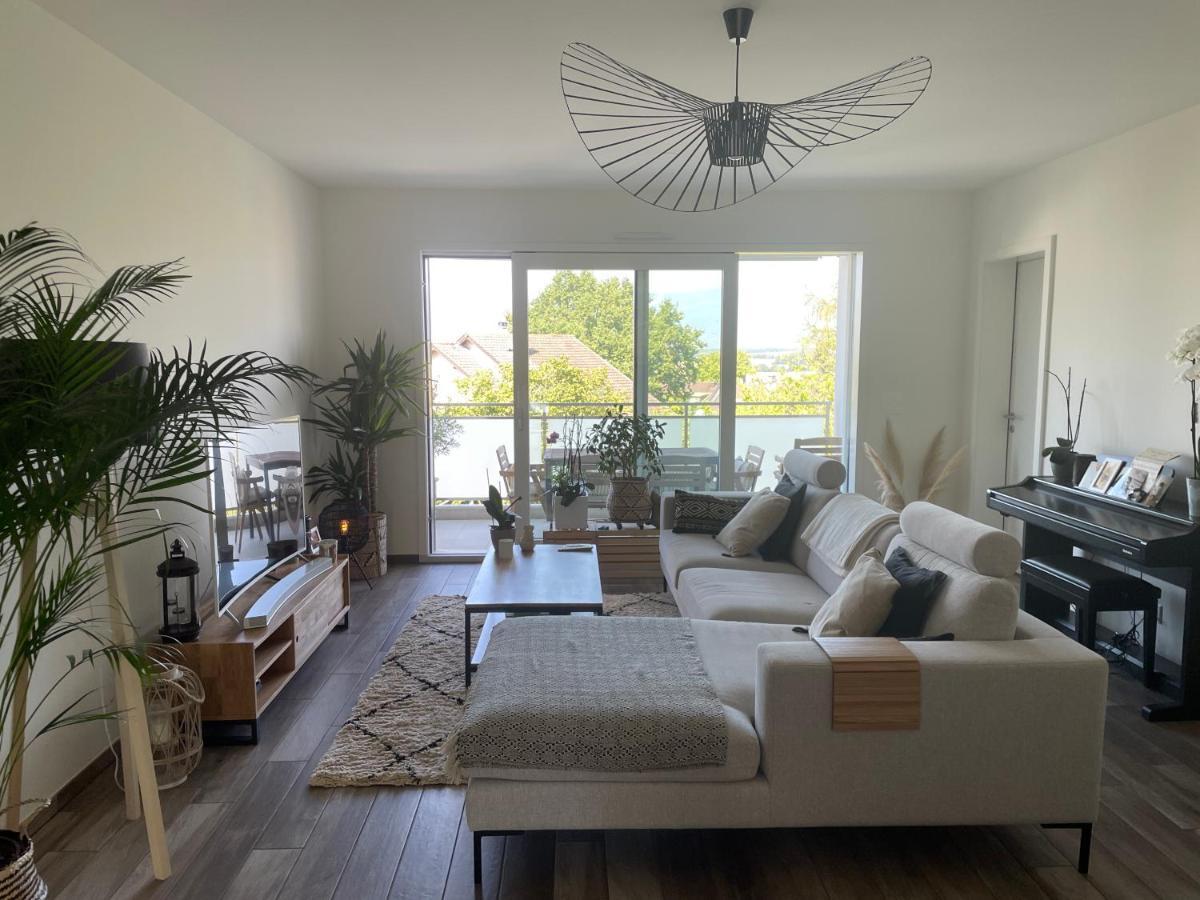 Private Bedroom And Bathroom In Shared * Geneva