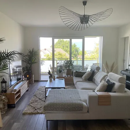 Private Bedroom And Bathroom In Shared 3* Genève